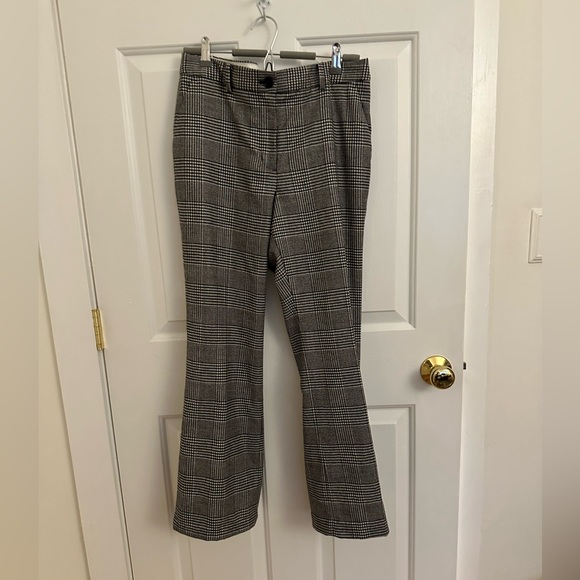 Talbots size 8 Petite Raleigh curly black and white plaid lined flare pants - Picture 1 of 4
